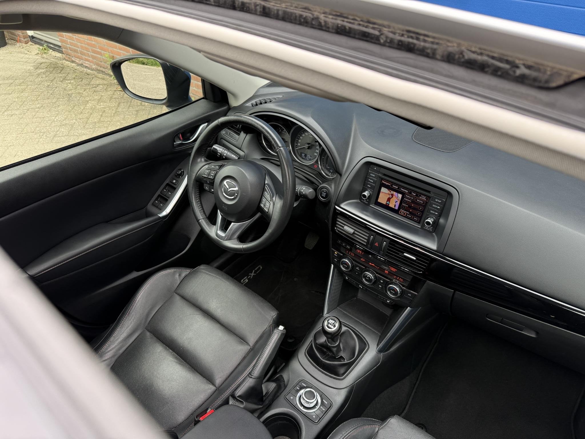 Mazda CX-5 2.0 4WD | Pano | Navi | Bose | Trekhaak |, Auto's, Mazda, Euro 5, 15 km/l, 160 pk, Zwart