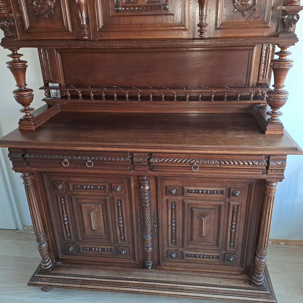 te koop gebruikte antieke kast, Ophalen