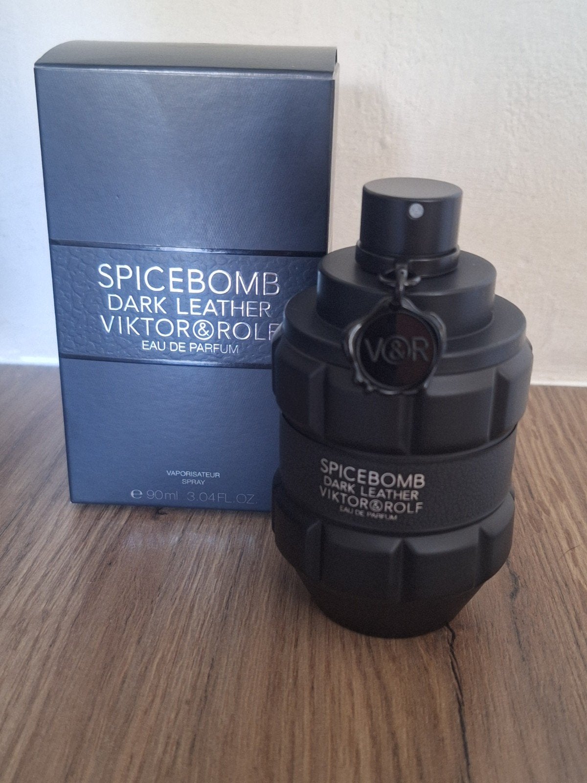 Viktor & Rolf Spicebomb Dark Leather Eau de Parfum 90ml, Ophalen of Verzenden, Nieuw