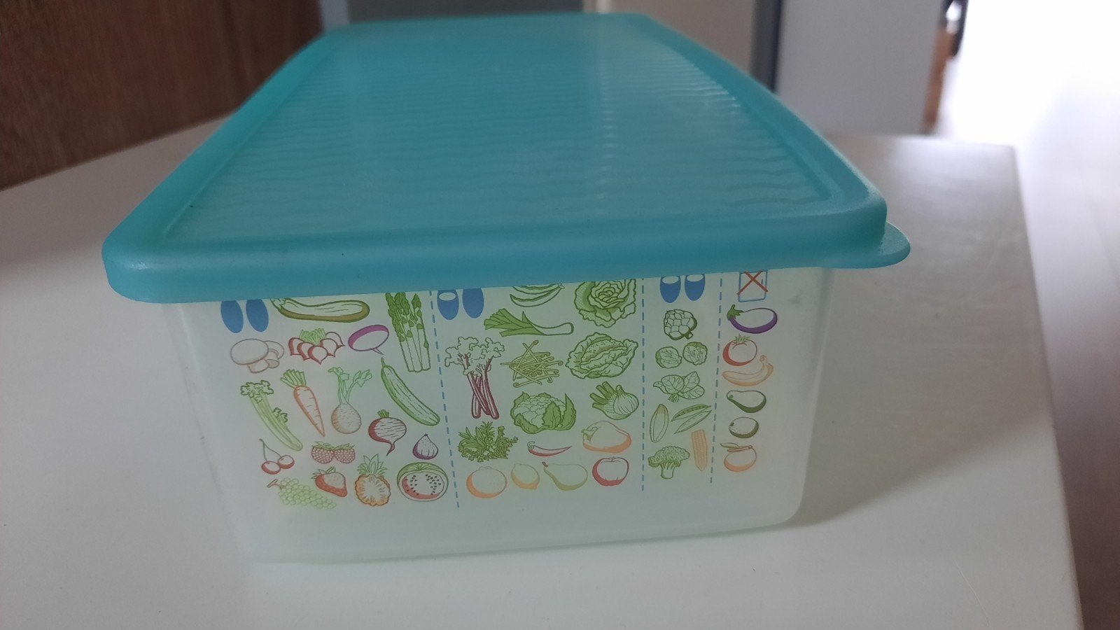 Tupperware Fridge Smart  groente bewaardoos, Huis en Inrichting, Keuken | Tupperware, Ophalen of Verzenden, Gebruikt, Groen, Bus of Trommel