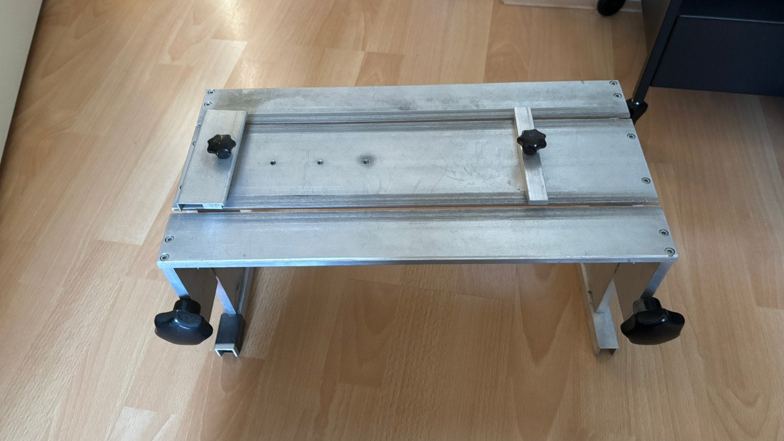 Slijptafel met steen, Sport en Fitness, Ophalen, Gebruikt, Noren
