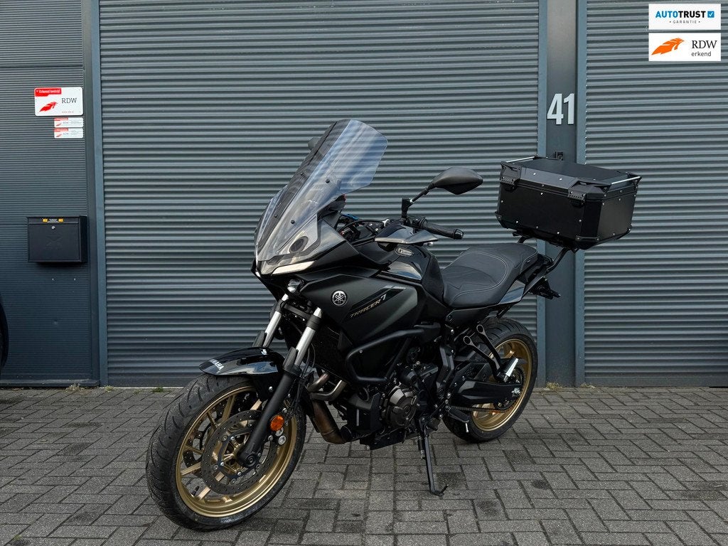 Yamaha Tracer 7 A2 GT 2025 BLACK GIVI|LED|Full, Motoren, Motoren | Yamaha, Traction Control, Bedrijf, Meer dan 35 kW, Toermotor