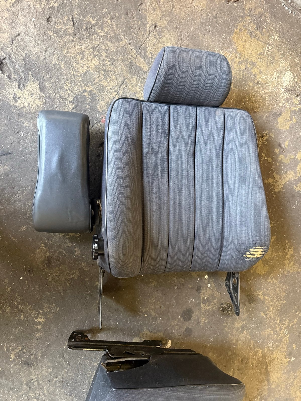 Mercedes W124 armleuning zwart, Ophalen, Gebruikt, Mercedes-Benz