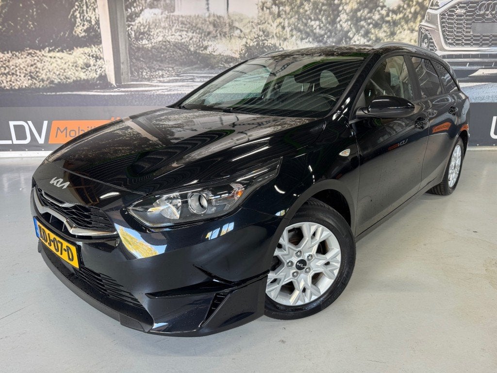 Kia CEED Sportswagon 1.0 T-GDI DynamincPlusLine / Full-LED /, Voorwielaandrijving, Gebruikt, Met garantie (alle), Zwart