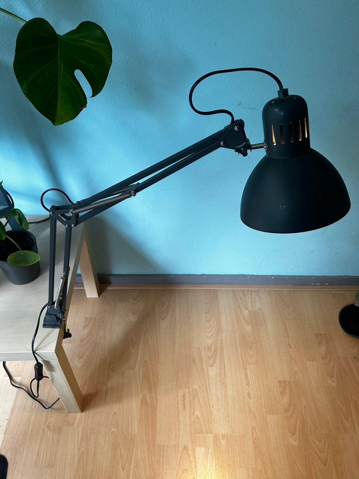 IKEA TERTIAL bureaulamp donkergrijs, Ophalen, Zo goed als nieuw