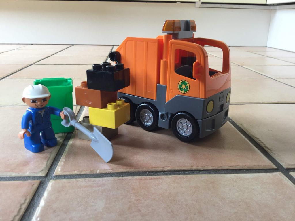 Lego Duplo Vuilniswagen 5637 met figuur en accessoires, Kinderen en Baby's, Speelgoed | Duplo en Lego, Gebruikt, Lego, Complete set