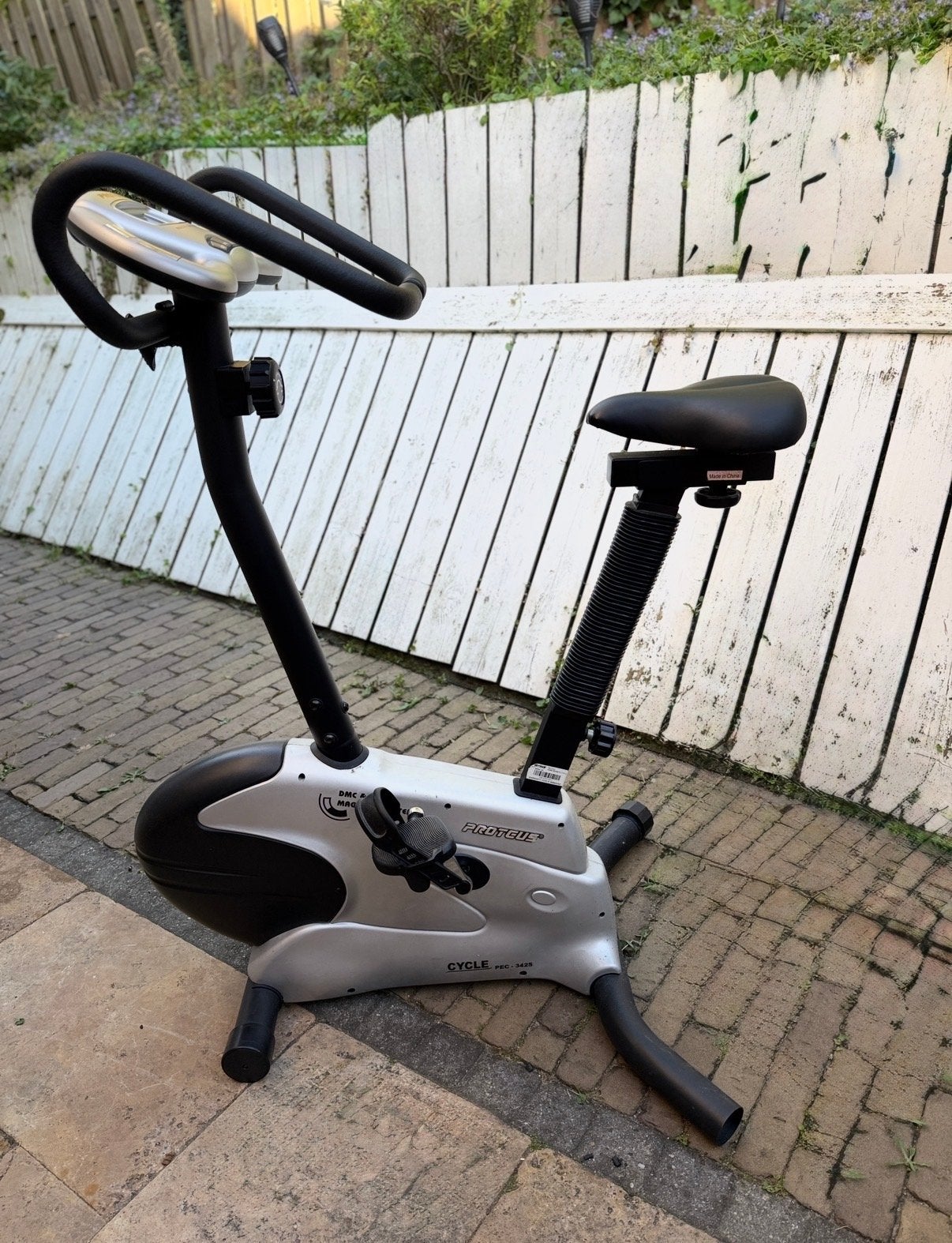 Proteus Hometrainer - Ideaal voor Thuis Fitness, Ophalen, Gebruikt, Metaal, Benen