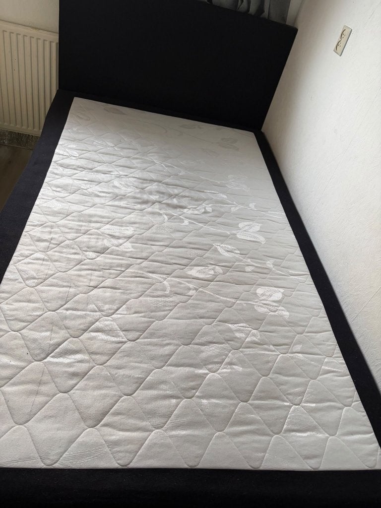Boxspring 120/200, Ophalen, Gebruikt, Zwart, Twijfelaar
