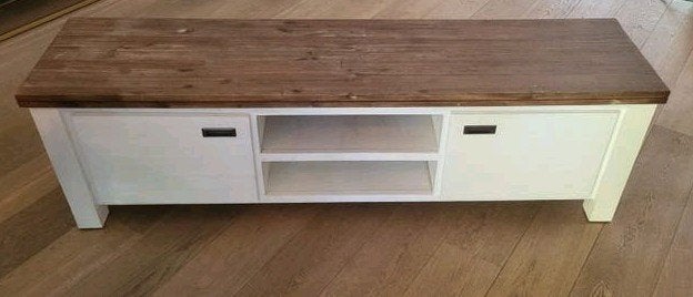 Tv meubel met softclose deuren, Ophalen, 150 tot 200 cm, Zo goed als nieuw, Grenenhout