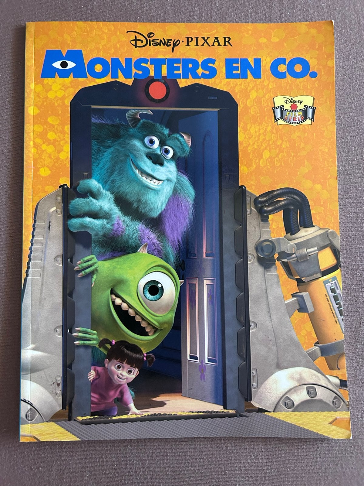 Monsters en co. Stripboek - Disney, Boeken, Eén stripboek, Ophalen of Verzenden, Gelezen