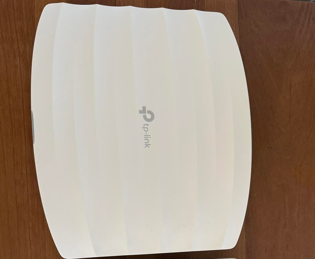 TP-Link Access Point EAP245, Computers en Software, Accesspoints, Zo goed als nieuw, Ophalen of Verzenden