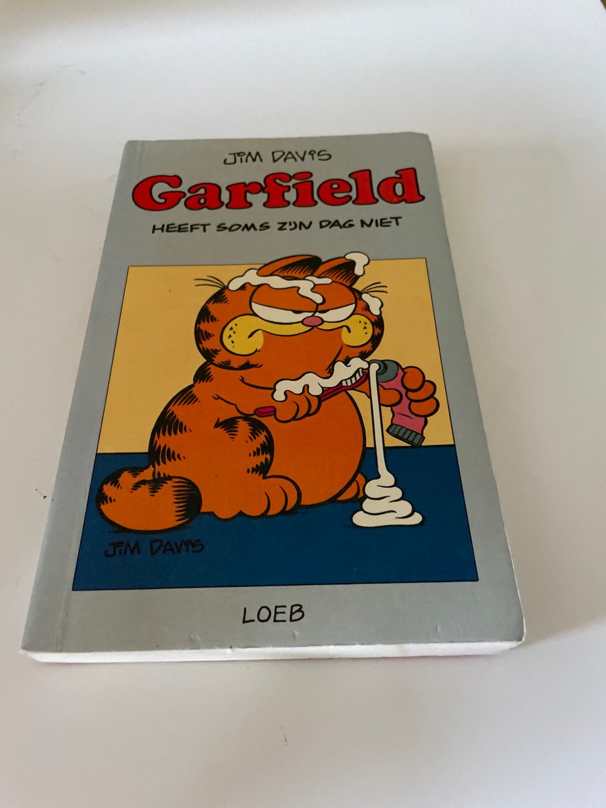 Garfield: Heeft soms z'n dag niet - Stripboek, Eén stripboek, Ophalen of Verzenden, Gelezen