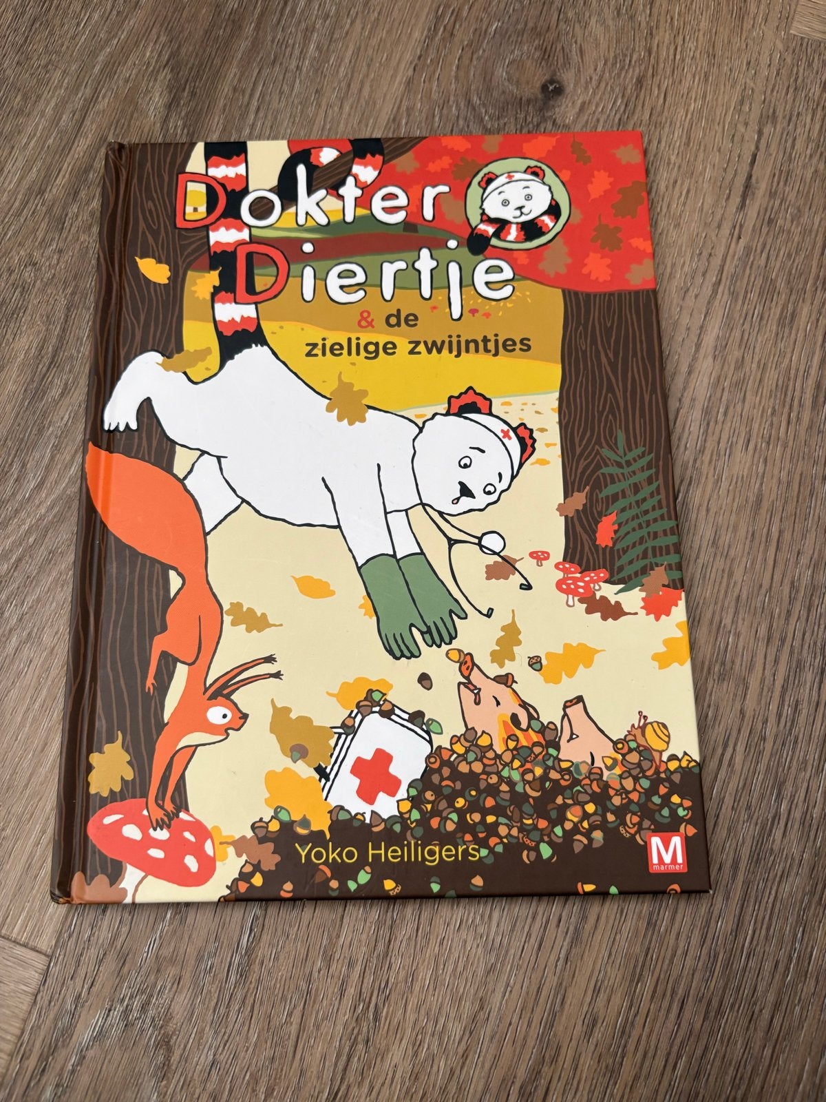 Yoko Heiligers - Dokter Diertje en de zielige zwijntjes, Ophalen of Verzenden, Zo goed als nieuw, Yoko Heiligers