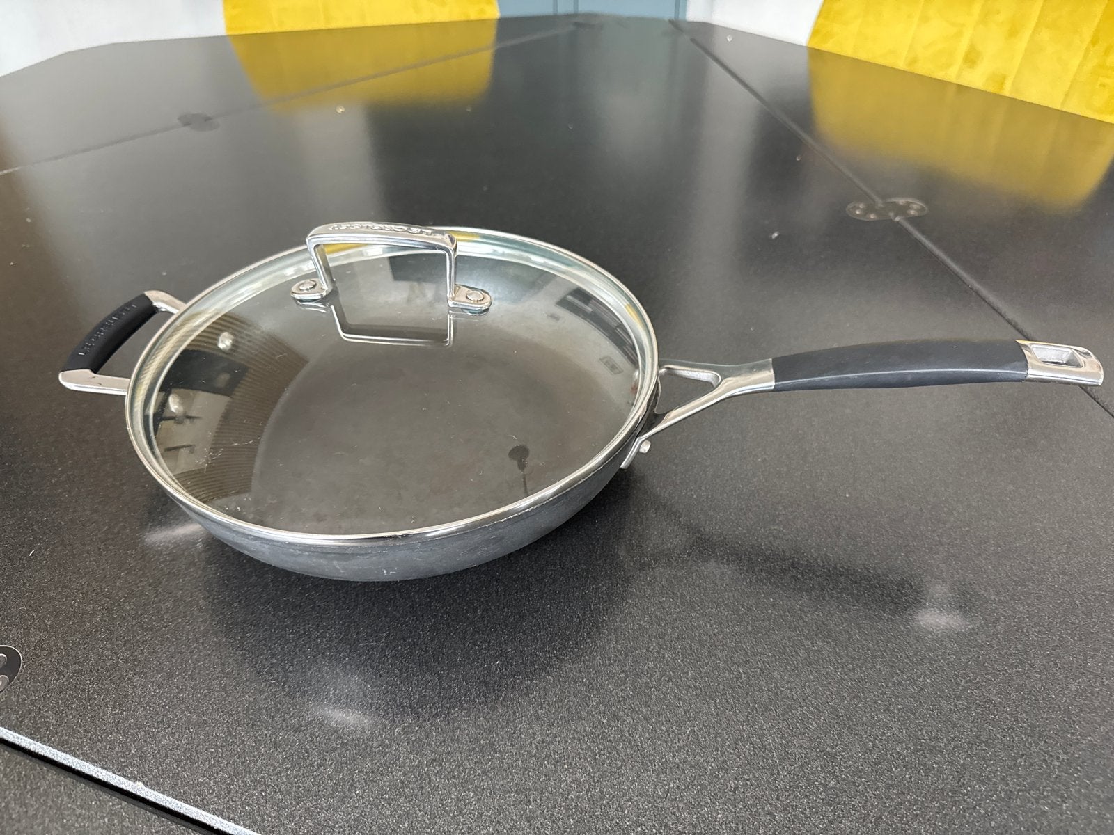 Le Creuset Koekenpan 26cm met Deksel -, Gebruikt, Le Creuset, Ophalen of Verzenden, Met deksel