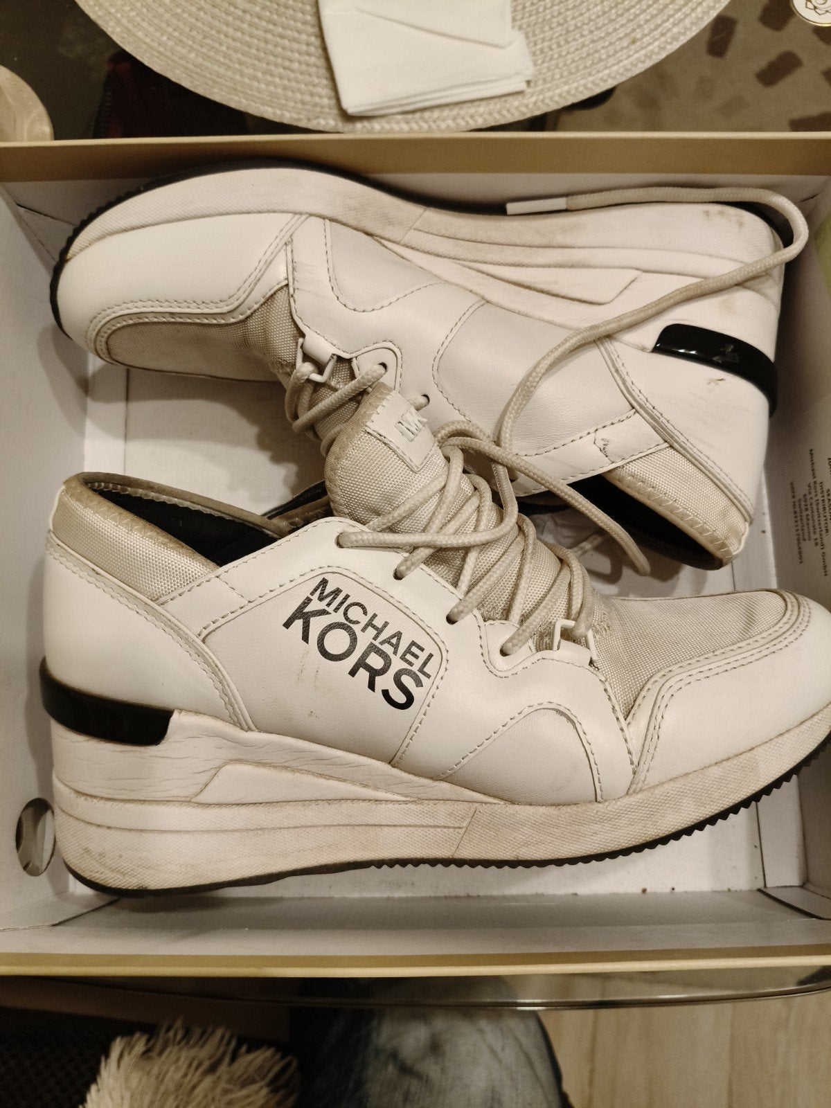 Michael Kors sneakers maat 37 met doos - Gedragen, Ophalen of Verzenden