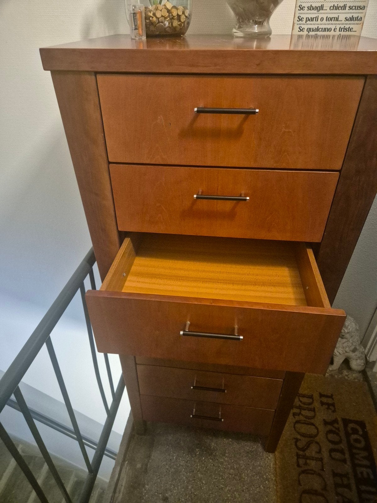 Mooie bruinkleurige ladekast te koop, Ophalen, Gebruikt, 5 laden of meer, 100 tot 150 cm