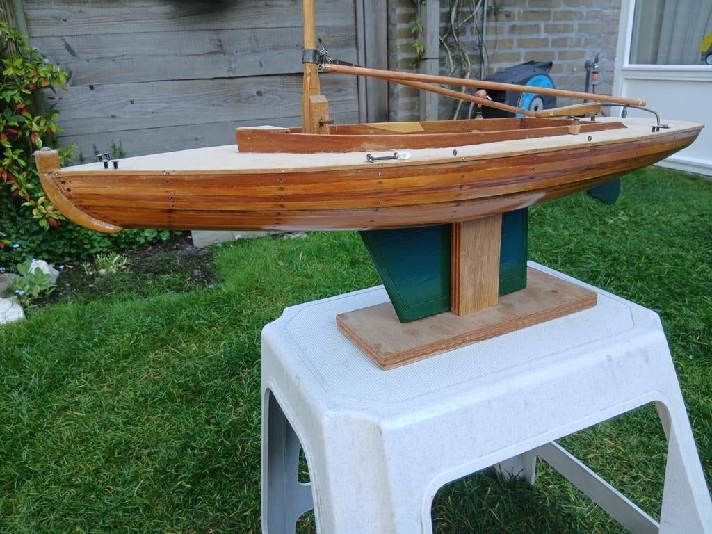 Bm zeilboot, Hobby en Vrije tijd, Modelbouw | Boten en Schepen, Ophalen