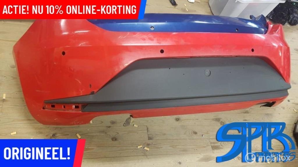 Leon 5F FR Achterbumper Cupra Look Uitlaat LI + RE 4x PDC, Gebruikt, Ophalen of Verzenden, Achter, Bumper
