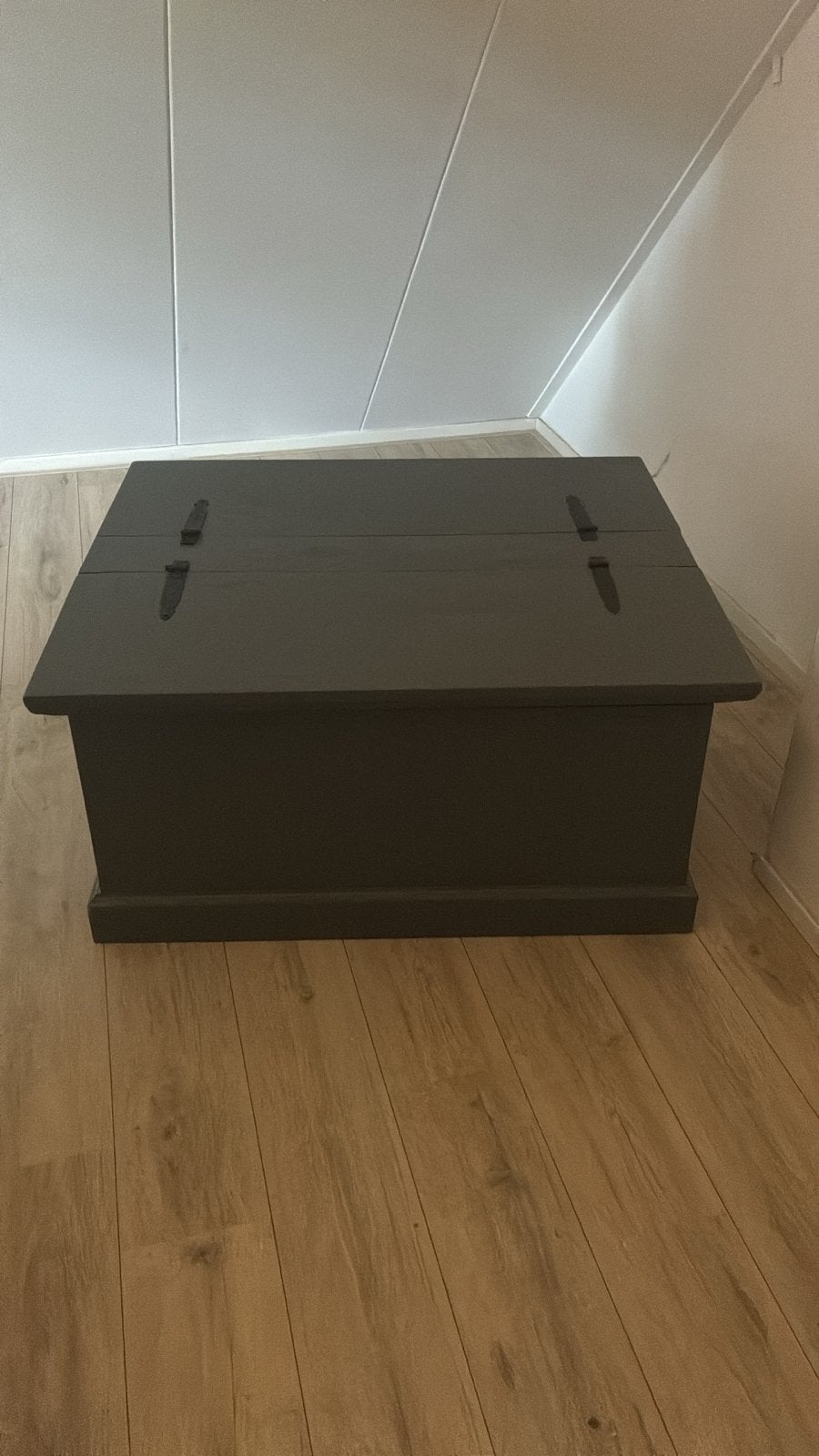 Grijze houten opbergkist met scharnierend deksel, Ophalen, Gebruikt, 100 tot 150 cm, 75 tot 100 cm