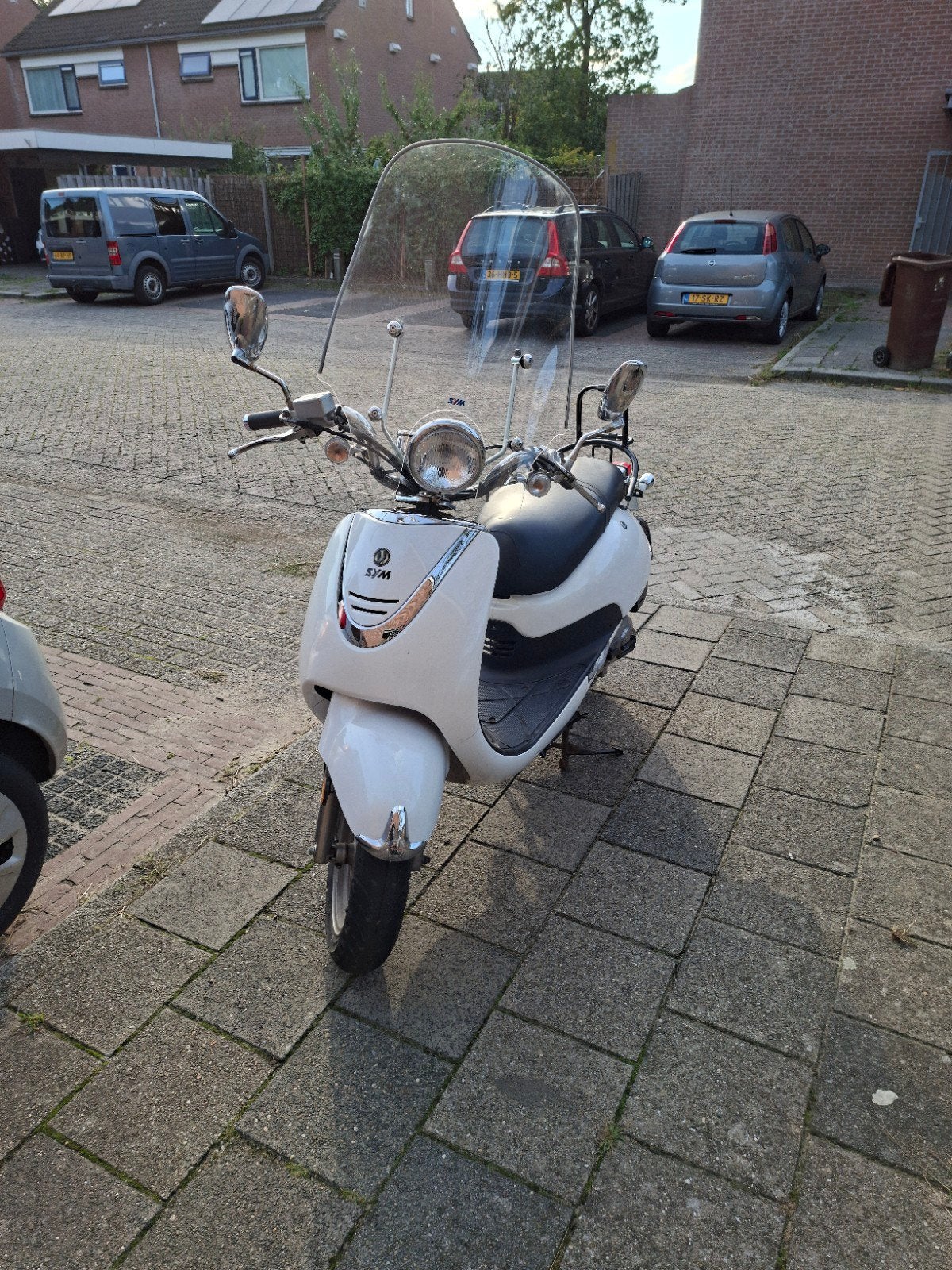 Sym Allo Scooter - Wit, Weinig kilometers, Ophalen, SYM, Zo goed als nieuw, Benzine