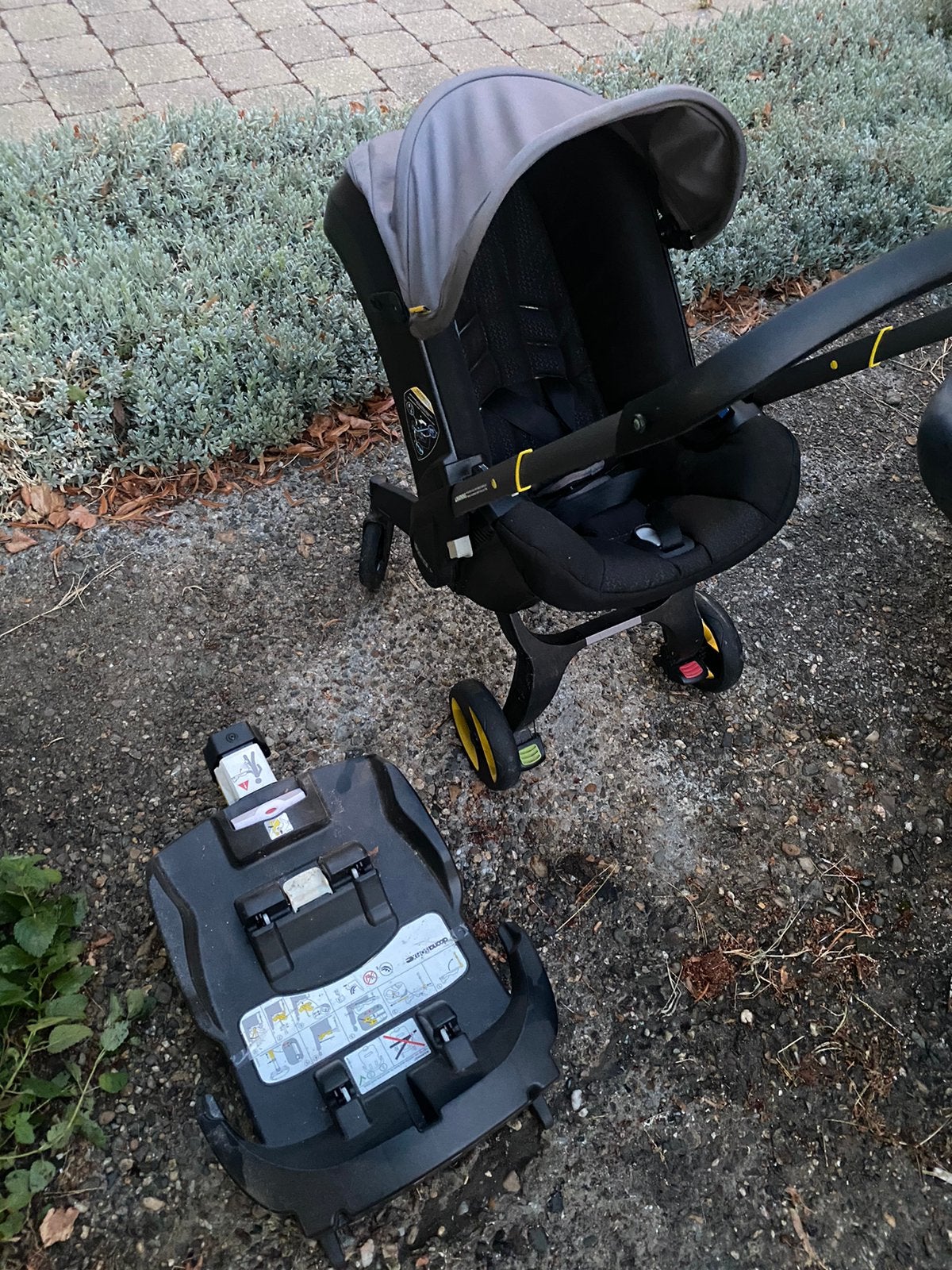 Doona plus + met isofix autozit, Ophalen, Zo goed als nieuw