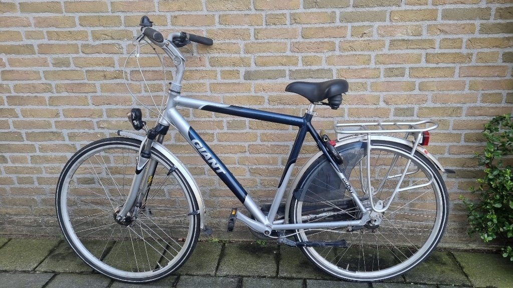 GIANT Herenfiets 8 Versnellingen 28 inch, Ophalen, Gebruikt, Versnellingen, Giant