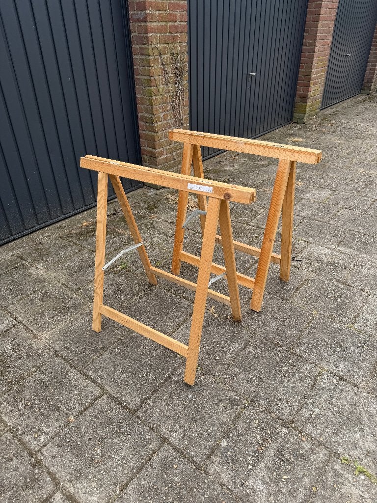 Fikso vurenhouten schragen - 2 stuks, Ophalen, Zo goed als nieuw, 70 tot 120 cm, Inklapbaar