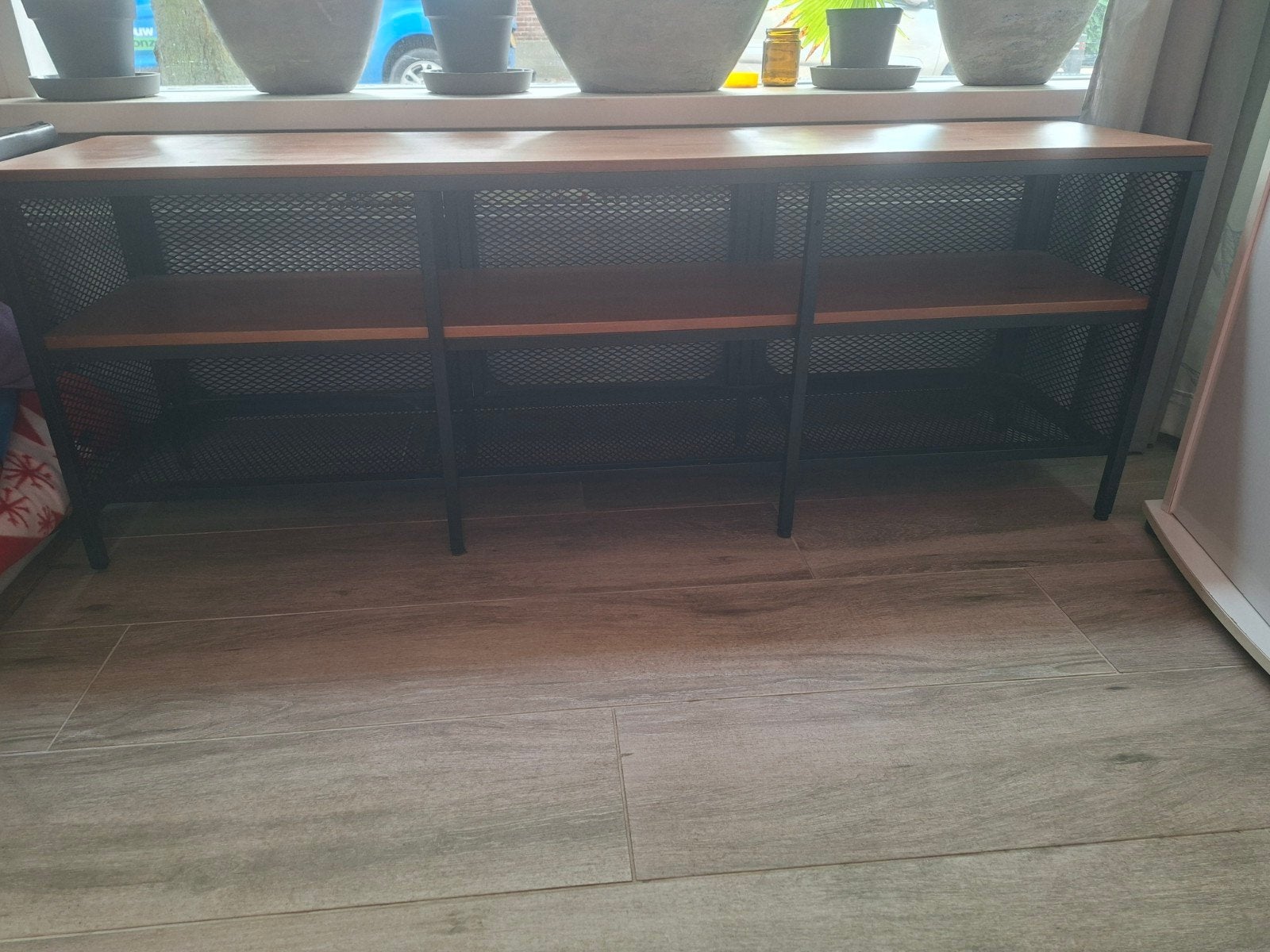 IKEA TV-meubel met deurtje - direct af te halen, Gebruikt, 100 tot 150 cm, Modern, Industrieel, Minder dan 100 cm