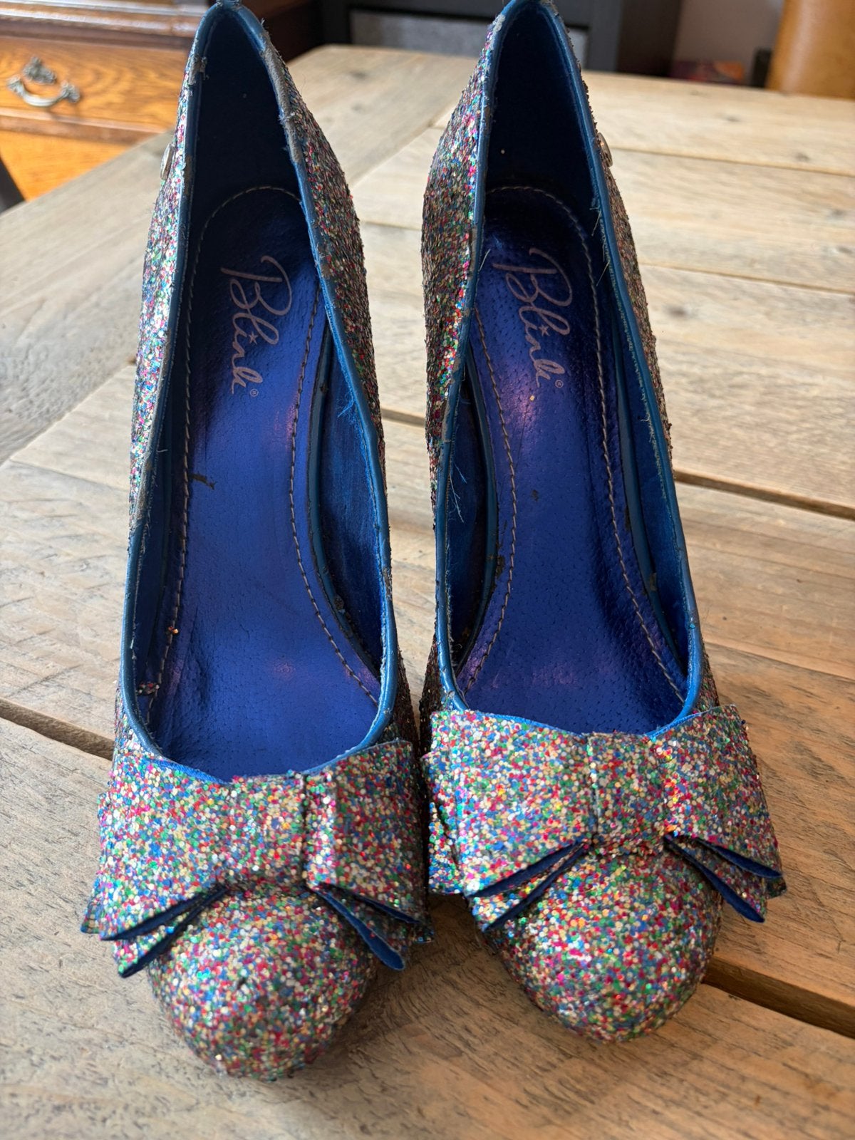 Glittet hakken, Pumps, Overige kleuren, Ophalen of Verzenden, Zo goed als nieuw