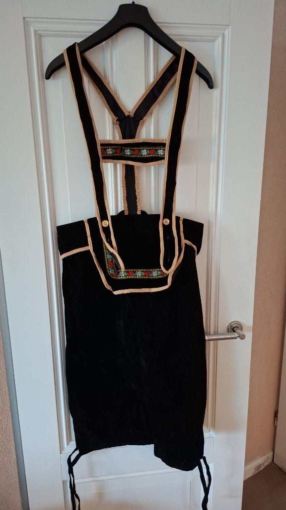 Lederhosen XL/XXL, Carnaval, Maat 56/58 (XL), Ophalen of Verzenden, Zo goed als nieuw