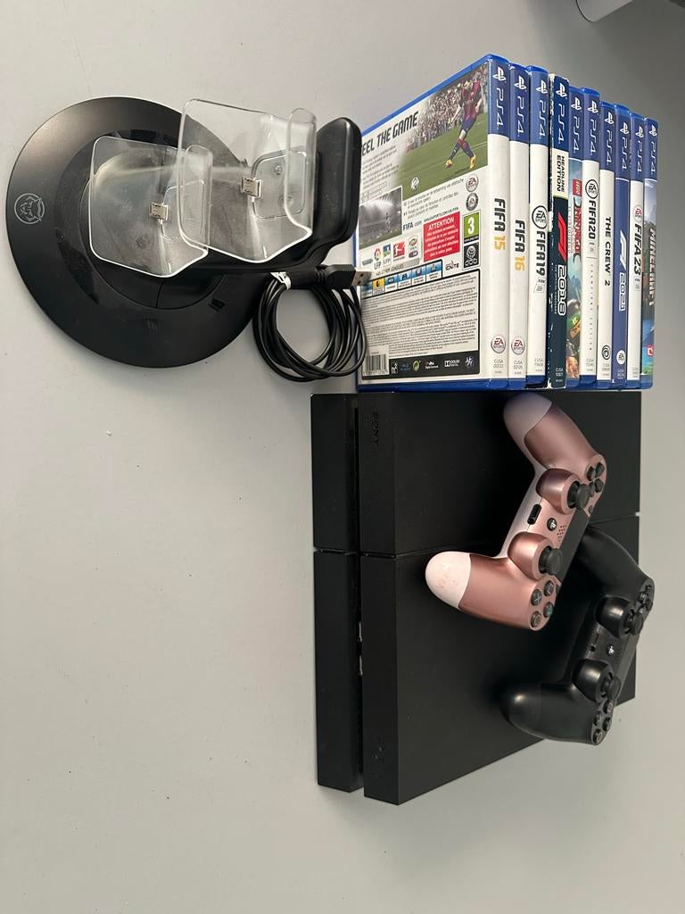 PlayStation 4 Slim met 2 controllers en 7 games, Spelcomputers en Games, Spelcomputers | Sony PlayStation 4, Met 2 controllers
