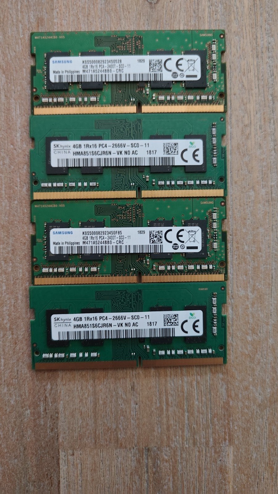 16 GB Samsung Sodimm 2 x2666 2x2400, Computers en Software, Ophalen of Verzenden, DDR4, Laptop, 16 GB