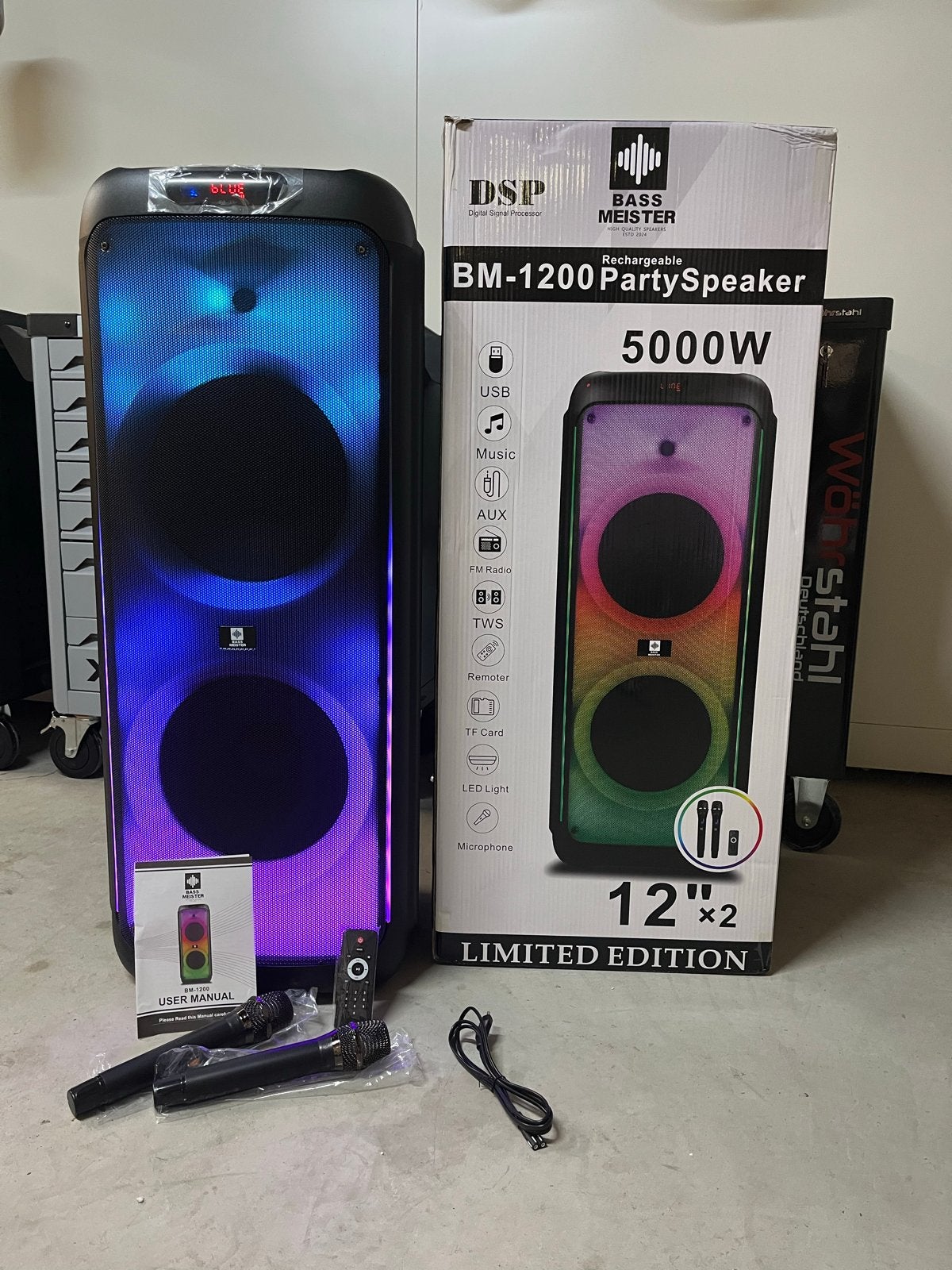 Nieuwe Party Speaker met LED-verlichting en Microfoons, ., Party speaker, Nieuw, Ophalen of Verzenden