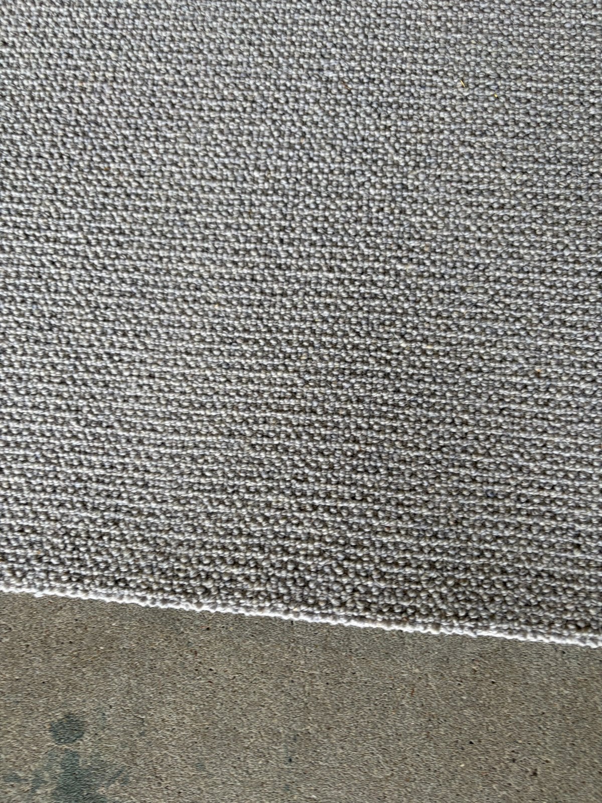 Wollen tapijtrol vloerbedekking- Grijs, 346x545 cm, Ophalen, Gebruikt, 200 cm of meer, Grijs