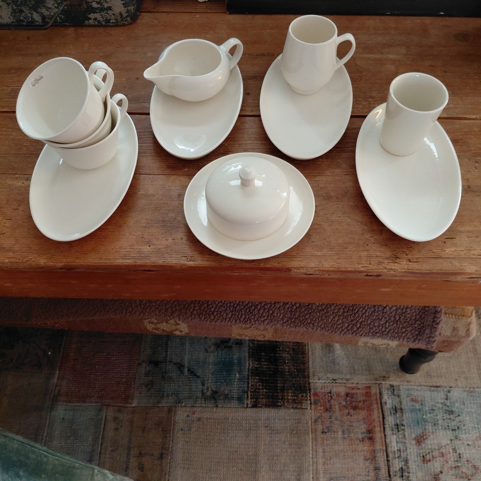 Regout serviesdelen creme, Antiek en Kunst, Antiek | Servies los, Ophalen of Verzenden