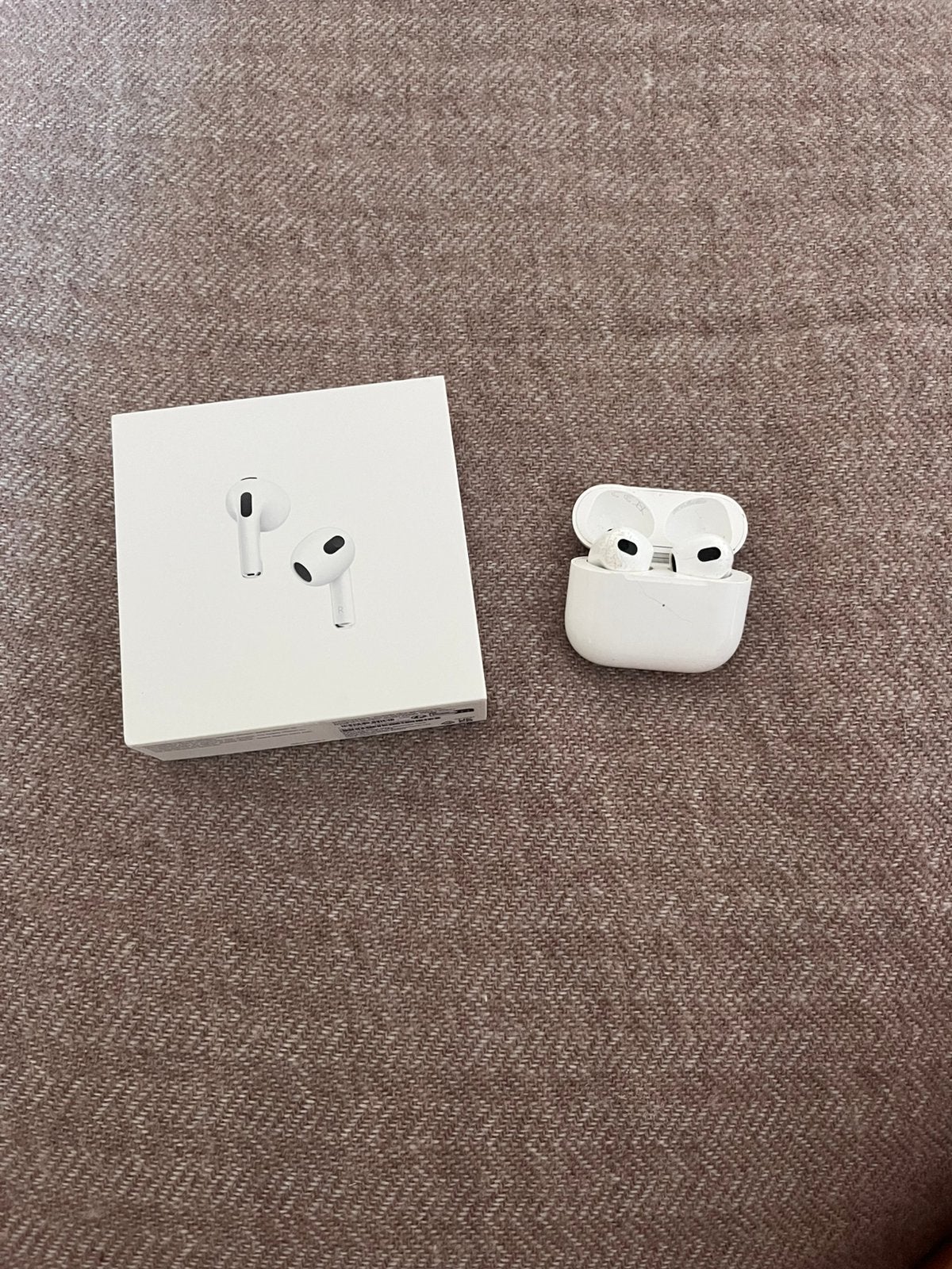 Airpods - gebruikt, Ophalen of Verzenden, Zo goed als nieuw