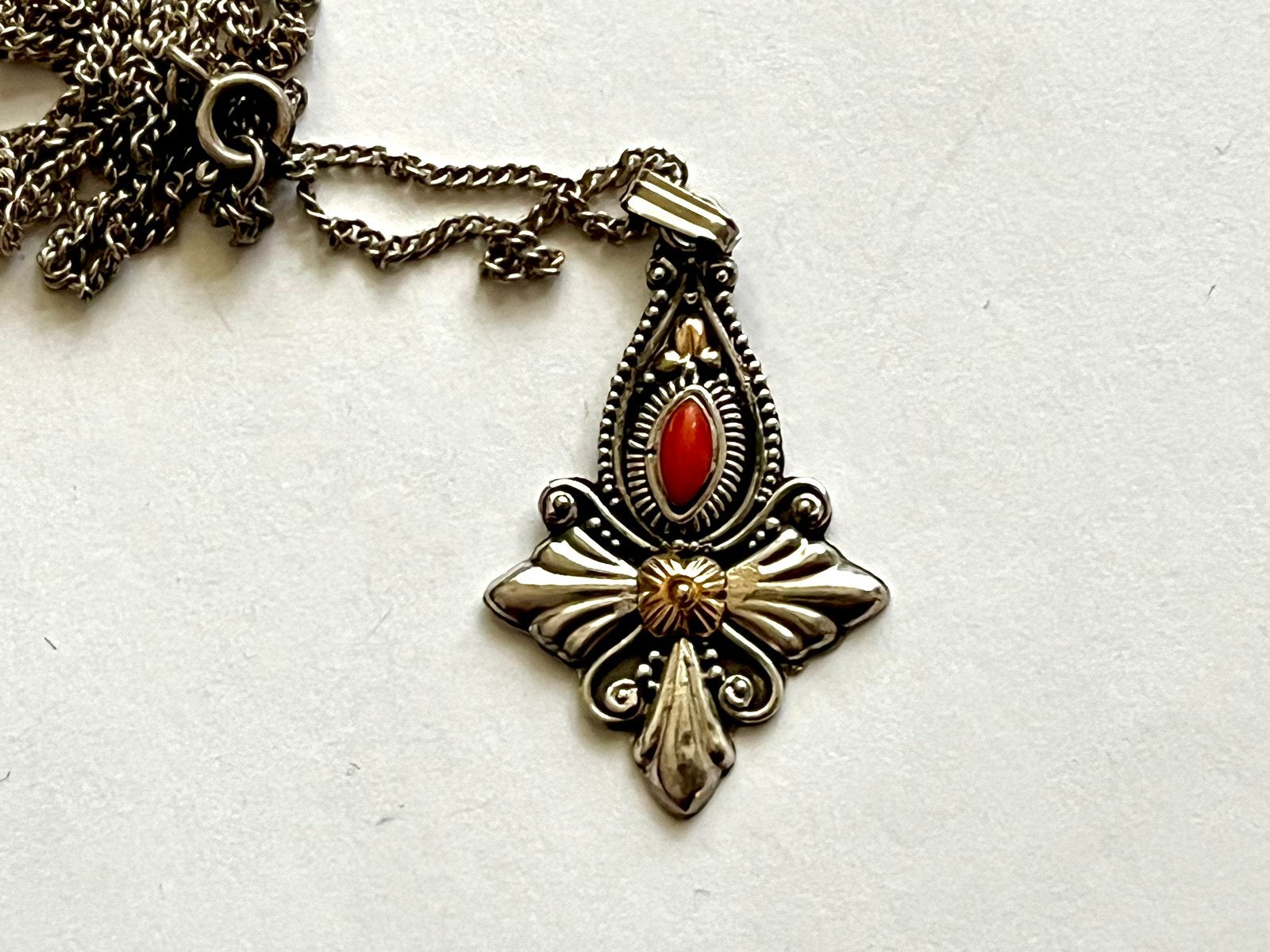 Hanger art deco zilver goud 22kt, Sieraden, Tassen en Uiterlijk, Antieke sieraden, Verzenden, Zilver, Ketting, Met edelsteen