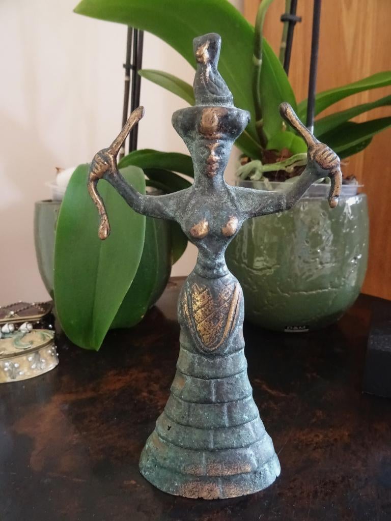 Brons. Grieks beeld: Minoïsche slangengodin. Kreta, Antiek en Kunst, Handgemaakt, Minder dan 20 cm, Verzenden, Brons