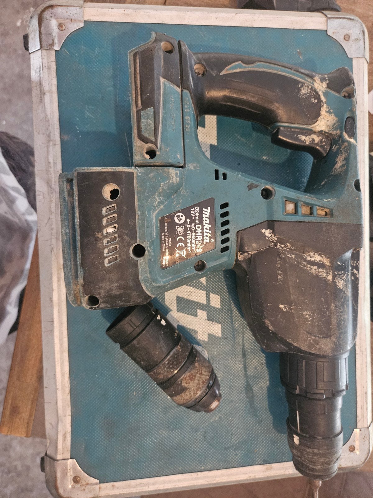 Makita DHR243 18V Accu Boorhamer, Ophalen, Boor- en/of Breekhamer, Variabele snelheid, Gebruikt