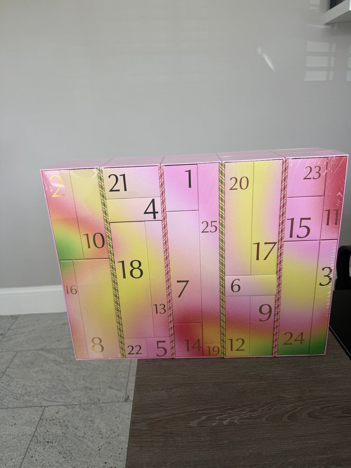 De Bijenkorf Beauty Adventskalender 2026 - Nieuw in doos, Sieraden, Tassen en Uiterlijk, Gehele gezicht, Nieuw, Ophalen of Verzenden