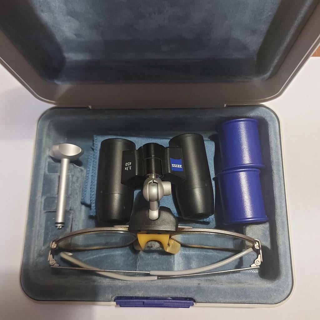 ZEISS EyeMag Pro loepbril 3.3x 450mm maat M (53-20) in doos, Ophalen of Verzenden, Zo goed als nieuw, Vergrootglas of Loep
