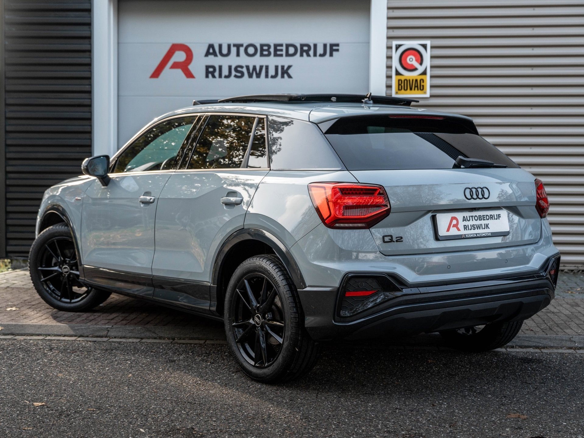 Audi Q2 35 TFSI S Edition Pano/Matrix/Keyless/Camera, Auto's, Q2, 4 cilinders, Alcantara, Origineel Nederlands