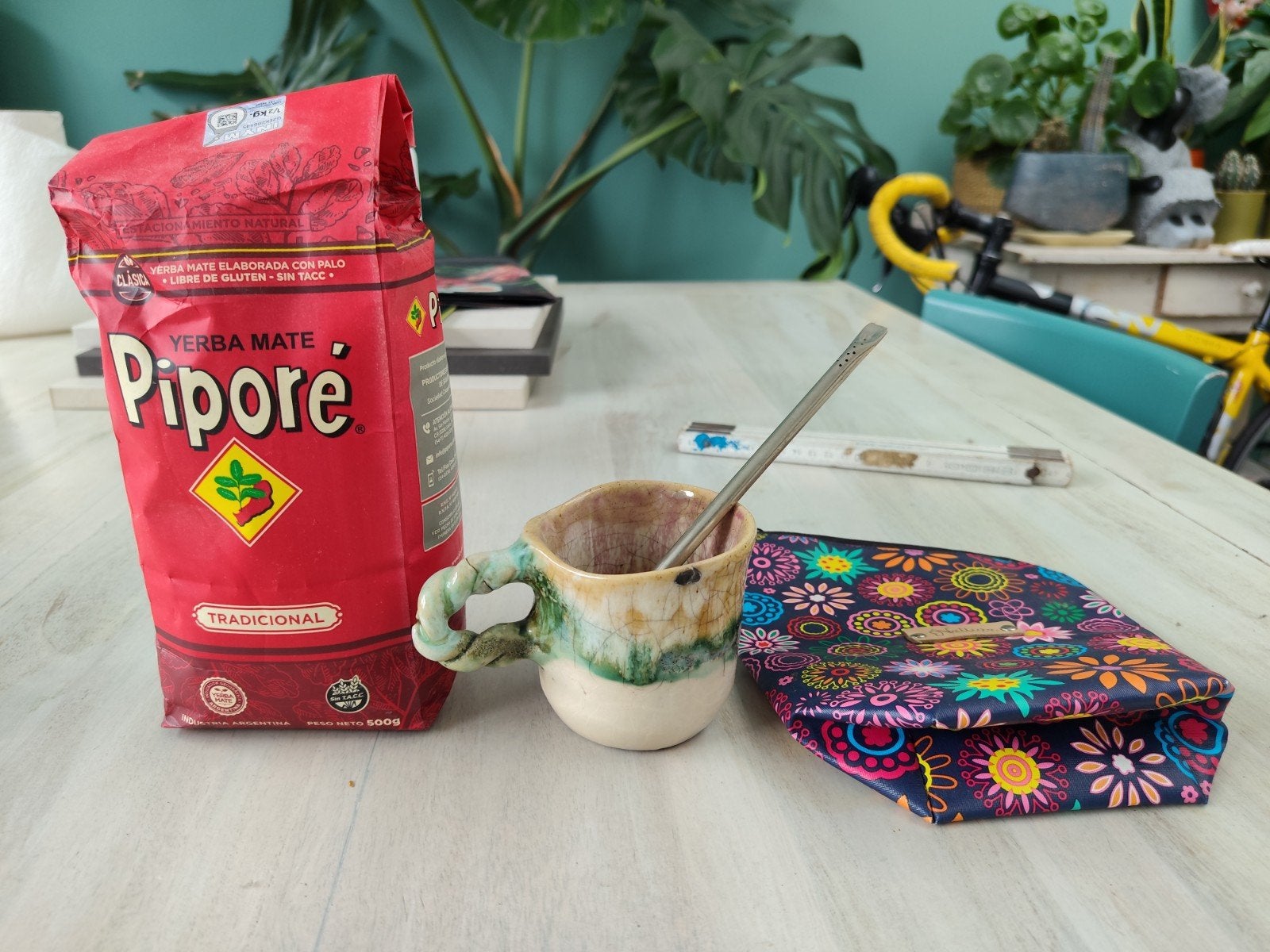 Yerba Mate Pipore met keramische mate en bombilla, Ophalen of Verzenden, Steen/keramiek, Meerkleurig, Overige merken