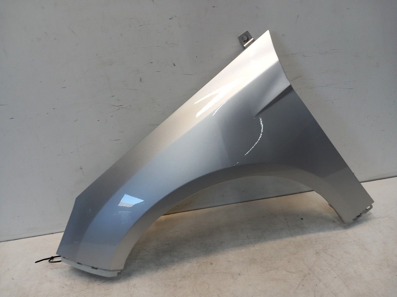 Spatbord links voor Ford Focus, Auto-onderdelen, Carrosserie en Plaatwerk, Onderdelen@venauto.nl, Van der Ven Autorecycling B.V.