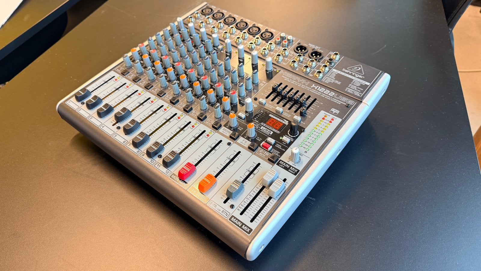 Mengpaneel - Behringer XENYX X1222USB audio mixer, Muziek en Instrumenten, Ophalen, Nieuw