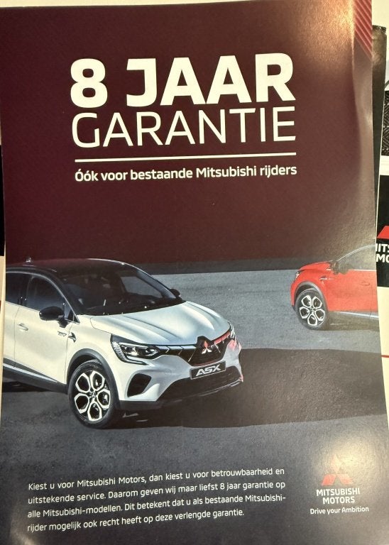 Foto 29 van Mitsubishi Colt 1.6 HEV Instyle 8 Jaar Fabriek Garantie