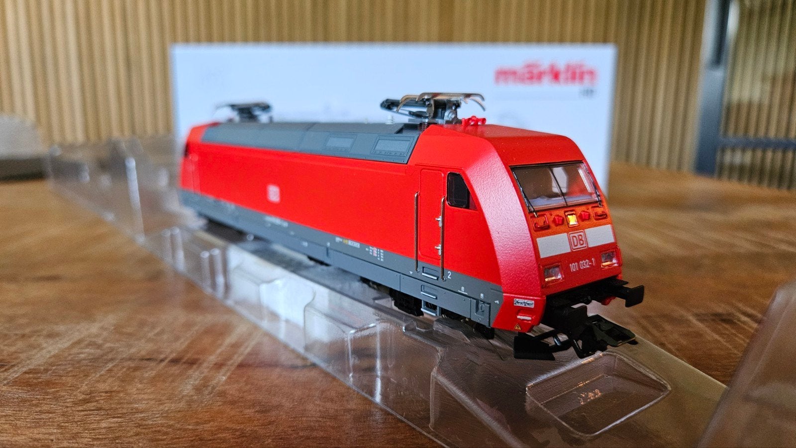 Marklin 39376 Baureihe BR 101 DB loc MFX+, Hobby en Vrije tijd, Modeltreinen | H0, Wisselstroom, Locomotief, Ophalen of Verzenden