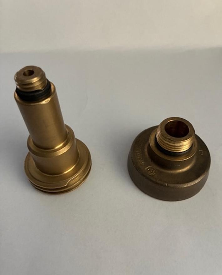 lpg nippels (o.a. Italië), Ophalen, Gebruikt, Opel