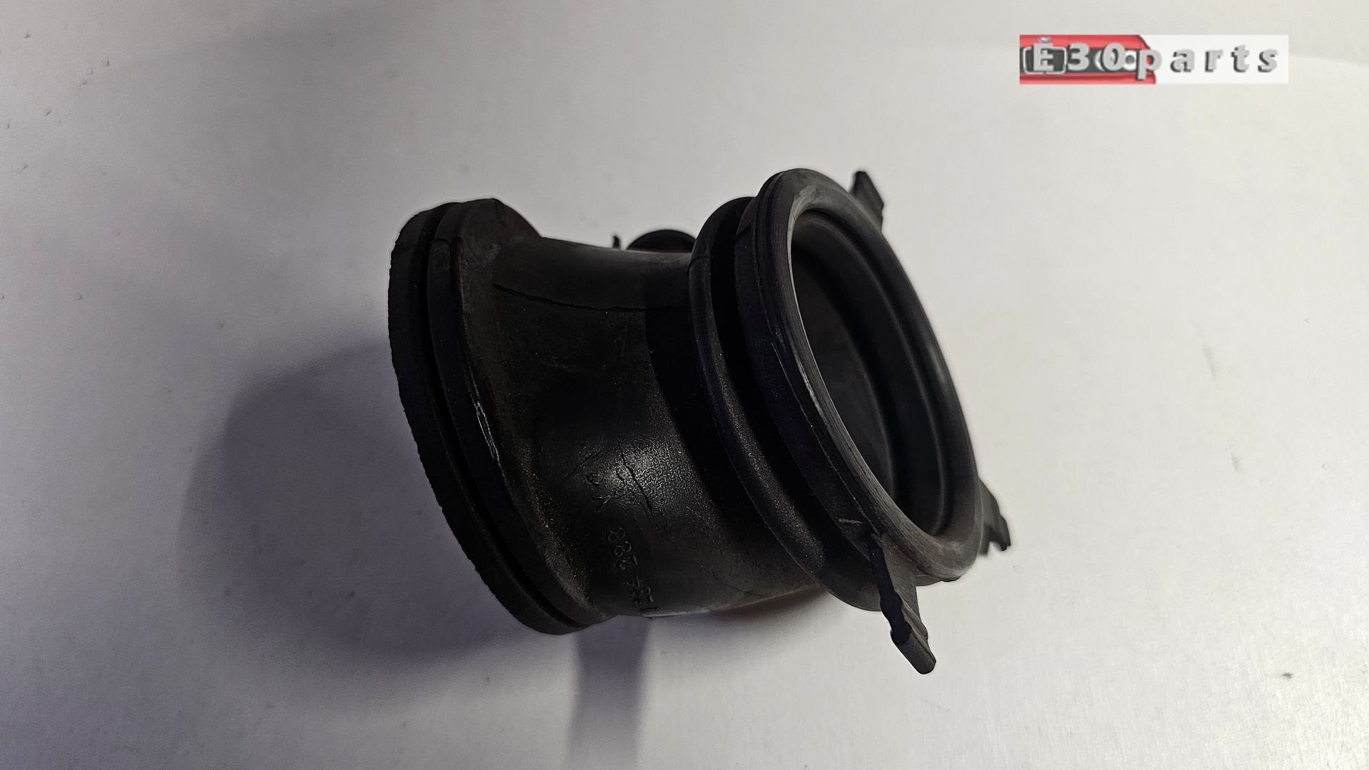 Inlaat slang aanzuigbuis luchtfilter BMW 3 serie E30  M10 4, Auto-onderdelen, Gebruikt, -, Ophalen of Verzenden, -