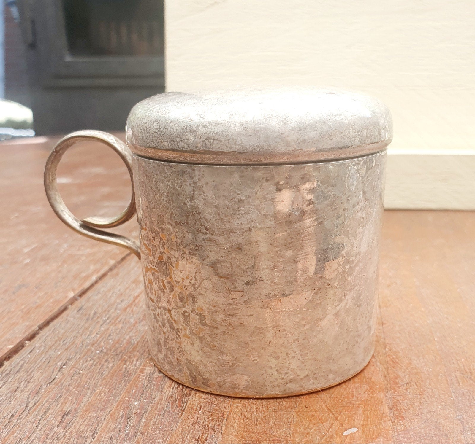 Vintage Art Déco Gehamerd Blikmelkkannetje (Model WMF) – Jar, Antiek en Kunst, Ophalen of Verzenden
